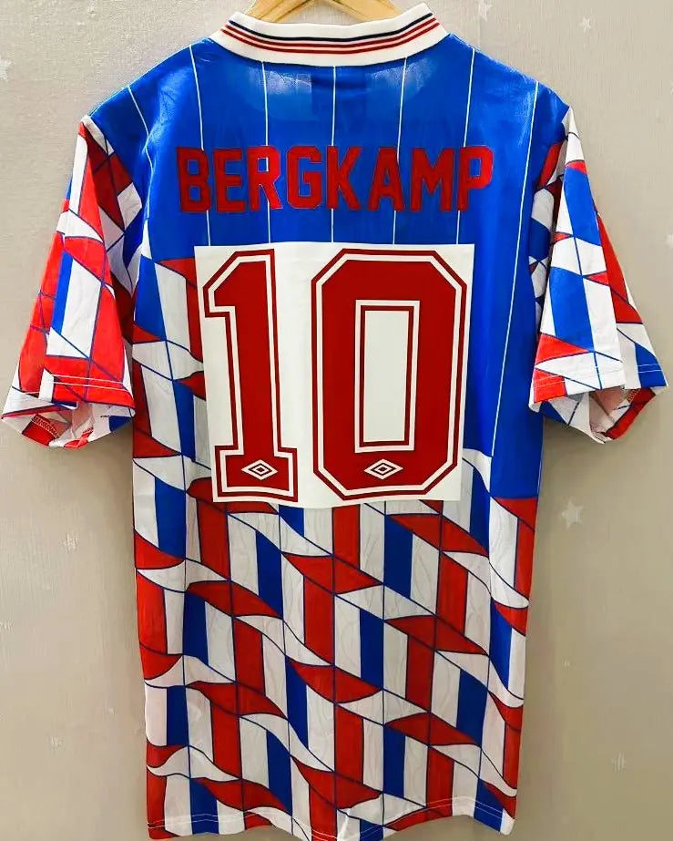 BERGKAMP DENNIS 1990-91 (Aja) Urban Football Week