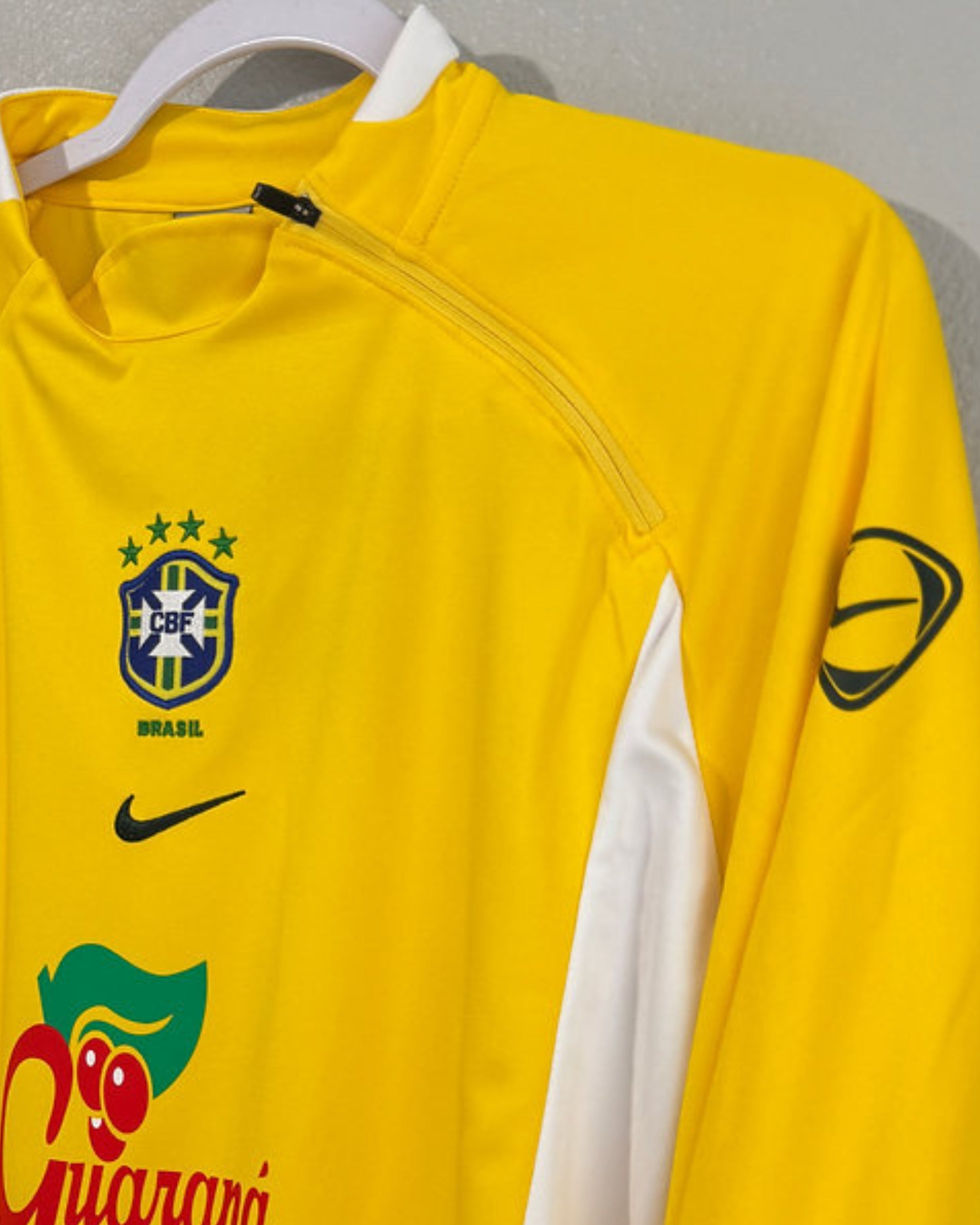 BRASIL WINDBREAKER (2002-03)