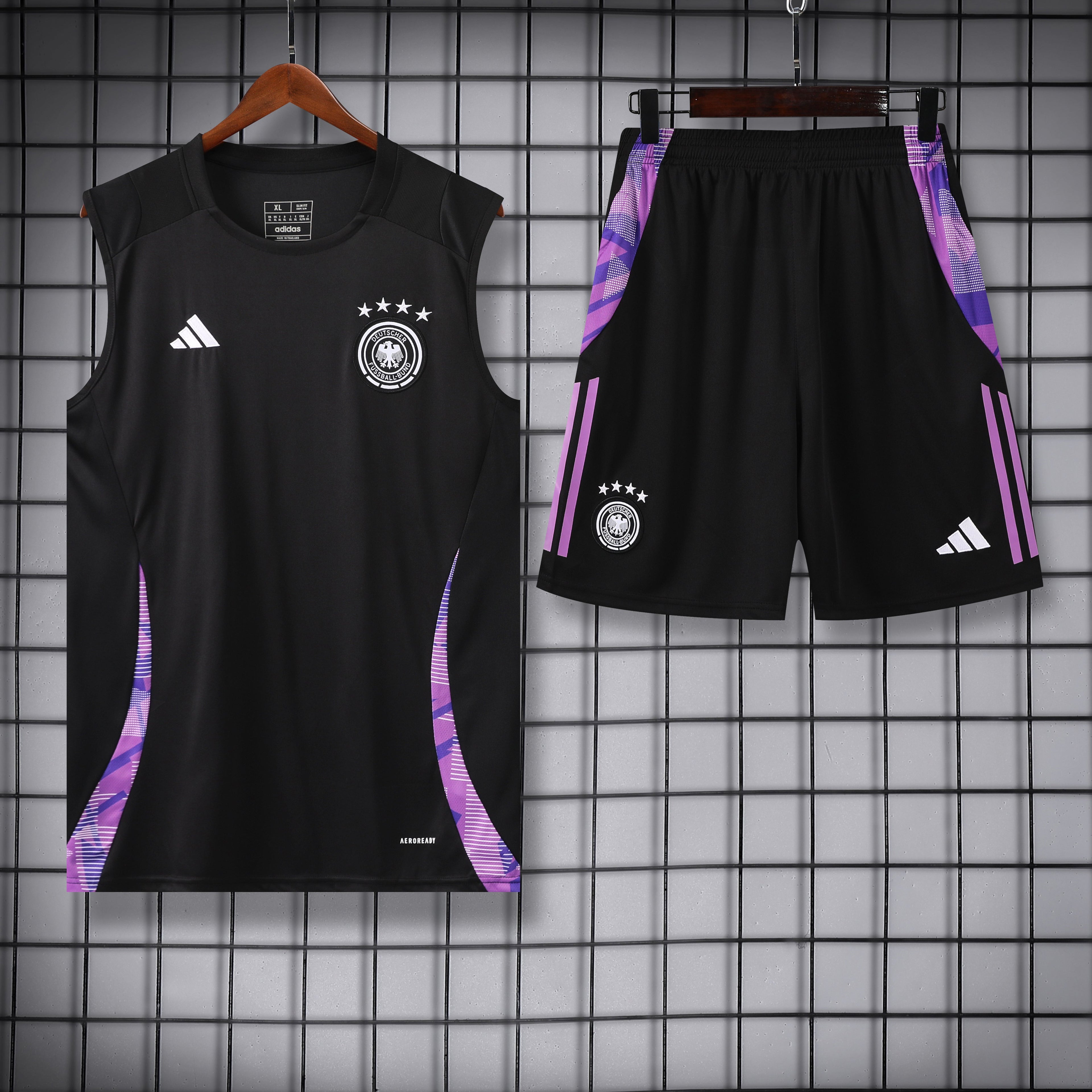 TANK TOP + SHORTS GERMAN