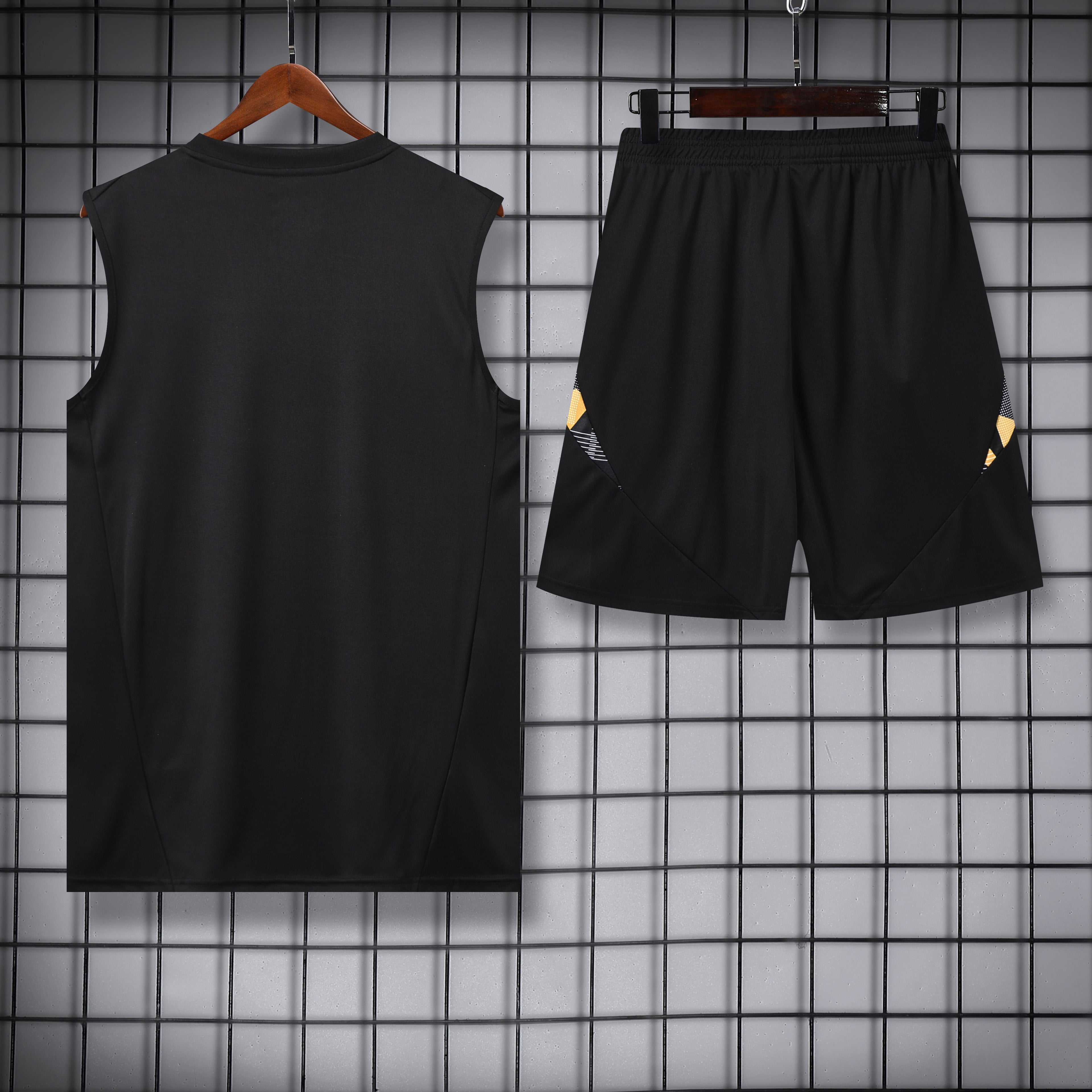 TANK TOP + SHORTS REAL MADRID