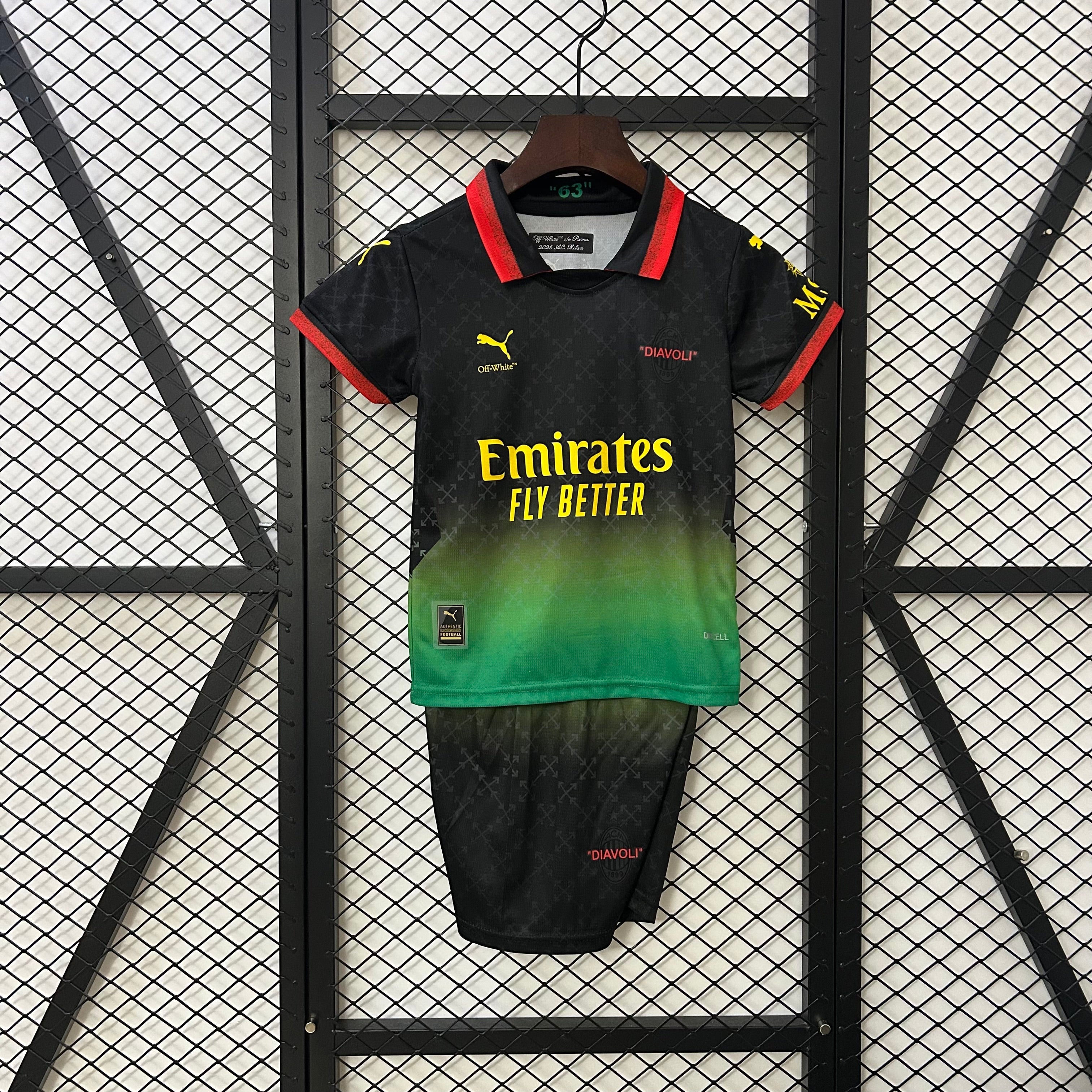 MILAN X OFF WHITE kid kit